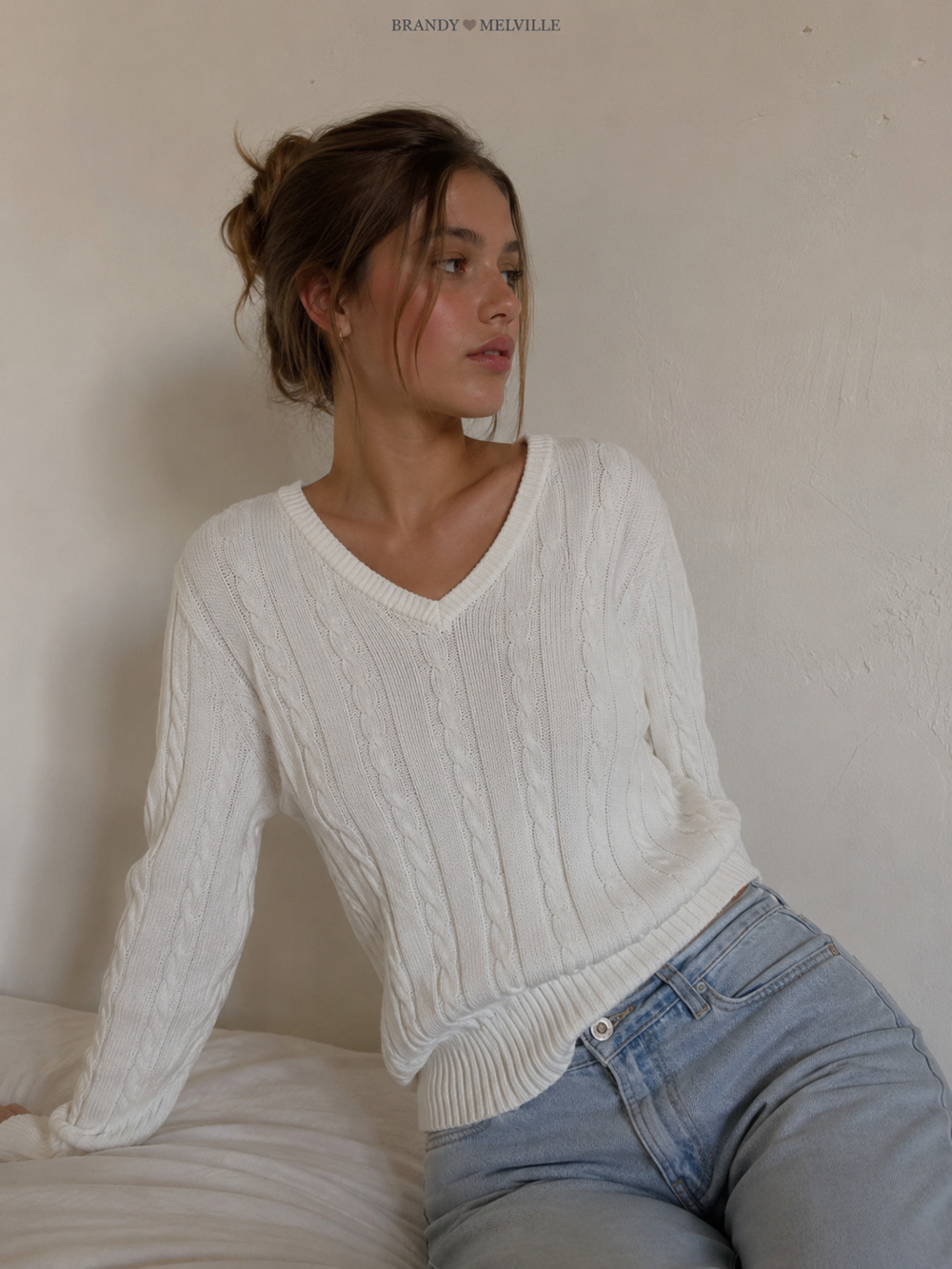 Brandy Melville Cable Knit V neck Sweater White One Size Relaxed